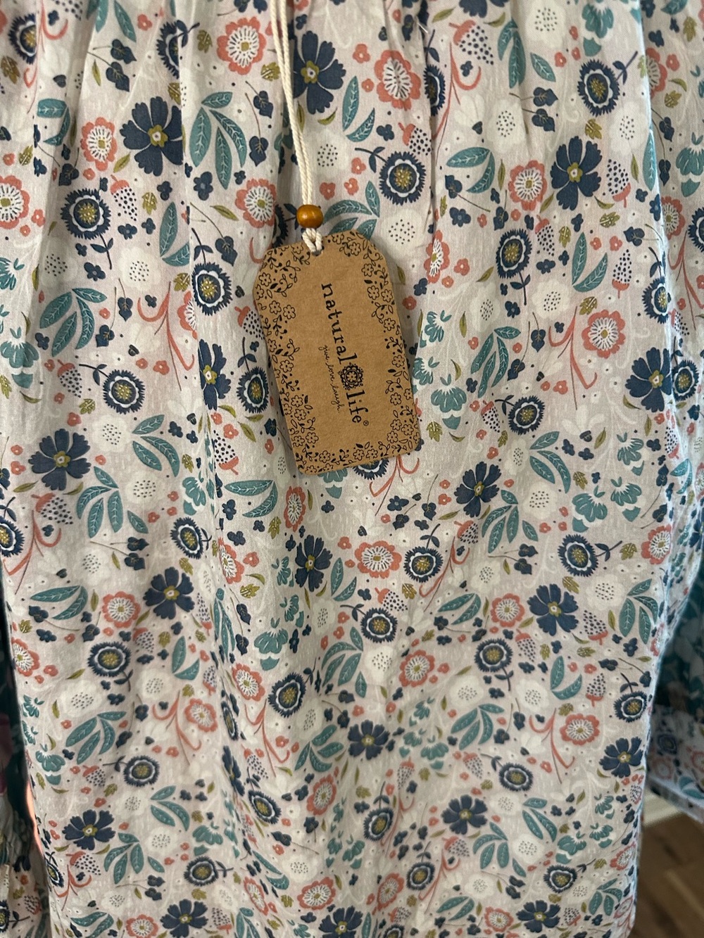 Natural Life Magnolia Cotton Top in Seafoam - Picture 6 of 11